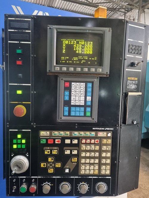 MÁY PHAY CNC HITACHI SEIKI VM40 - II 2