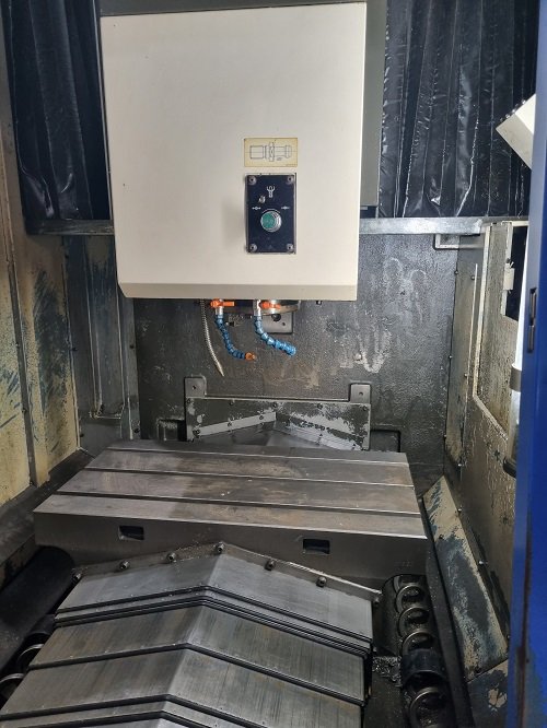 MÁY PHAY CNC HITACHI SEIKI VM40 - II 3