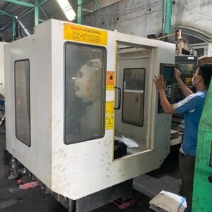 Máy khoan và taro ROBODRILL α-T10B