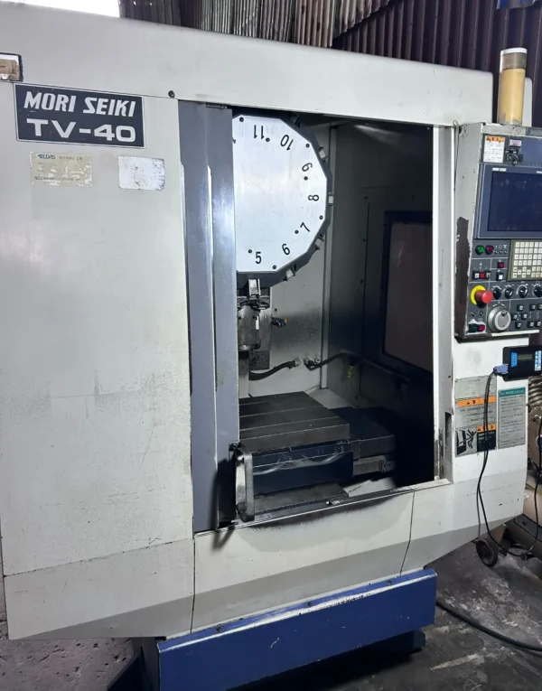 máy phay Mori seiki TV-40 5
