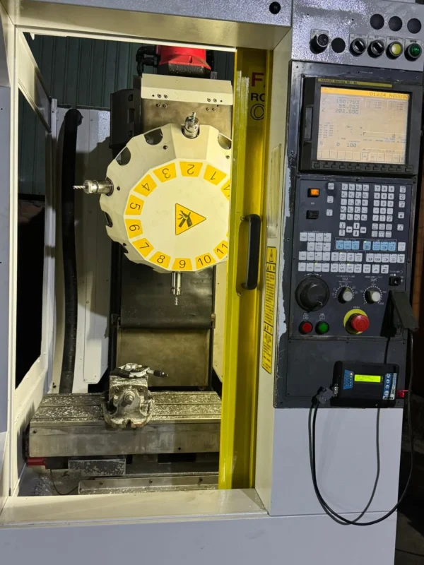 máy phay Robodrill T14iBs 2