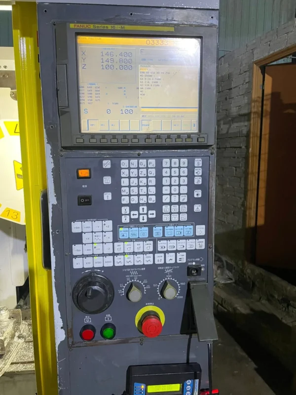 máy phay Robodrill T14iBs 3